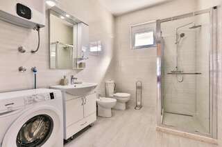Апартаменты Sky and Sea Apartments Добра-Вода Апартаменты с 2 спальнями-19